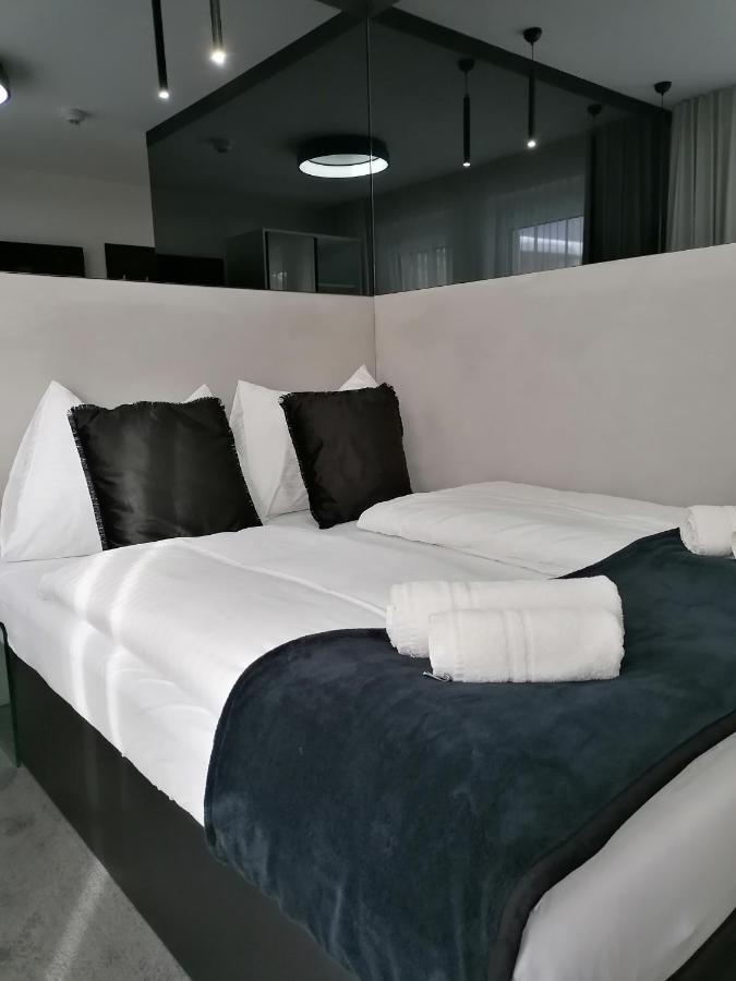 The Place Boutique & Design Hotel 플라차우 외부 사진